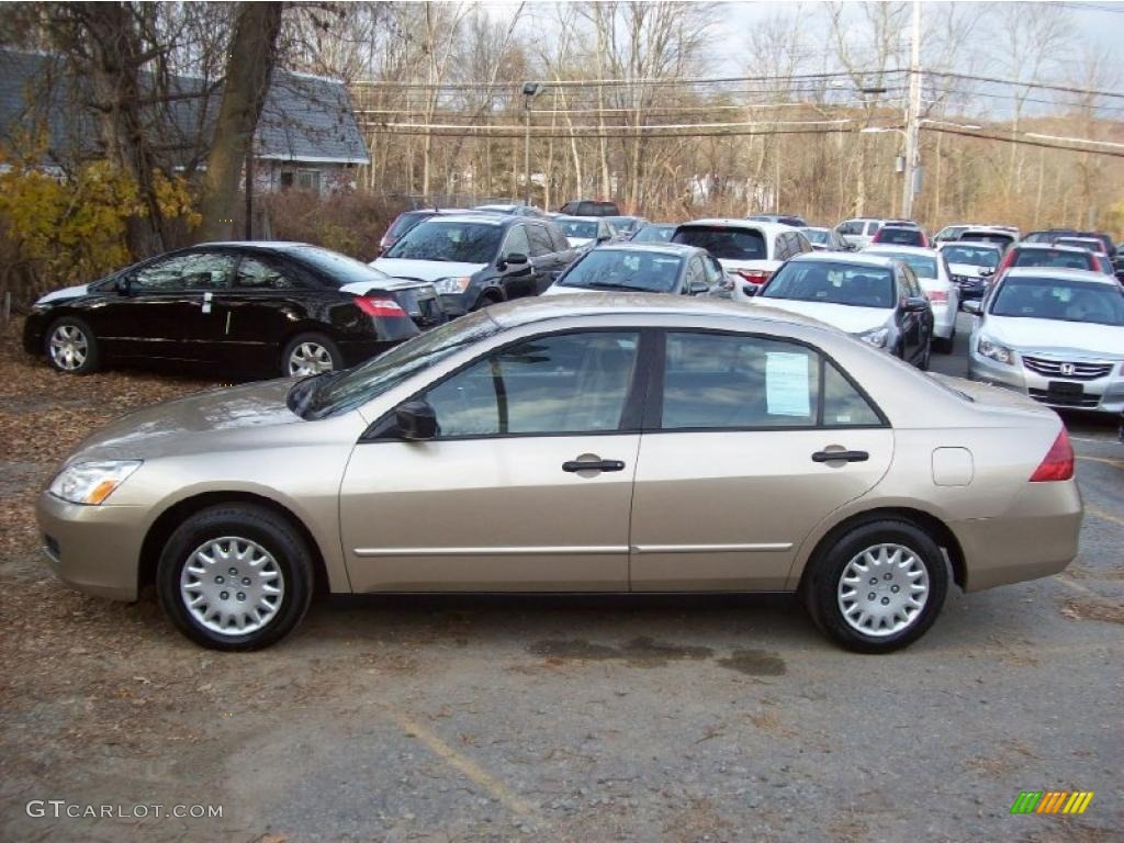 2006 Accord Value Package Sedan - Desert Mist Metallic / Ivory photo #20