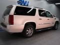 White Diamond - Escalade ESV AWD Photo No. 4