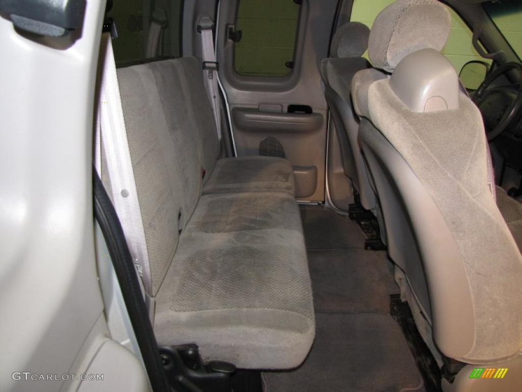 Medium Graphite Interior 2002 Ford F150 XLT SuperCab Photo #40001376