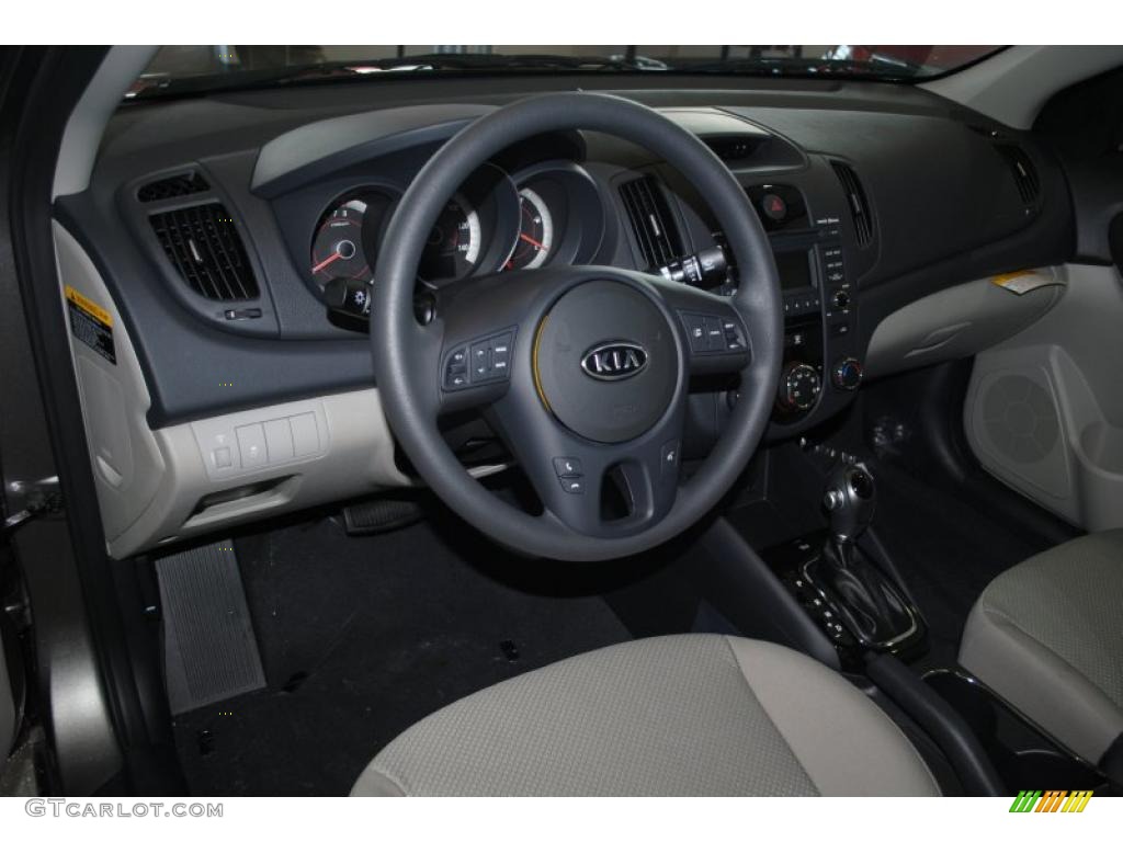 2011 Kia Forte EX Stone Dashboard Photo #40009406