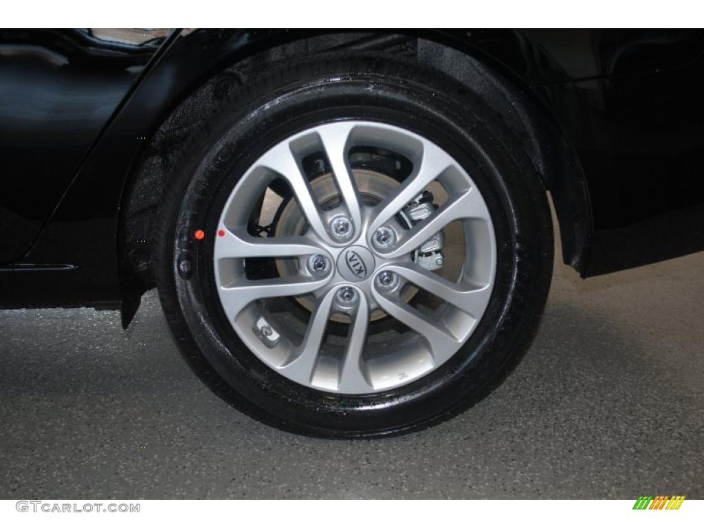2011 Kia Forte EX Wheel Photo #40010184
