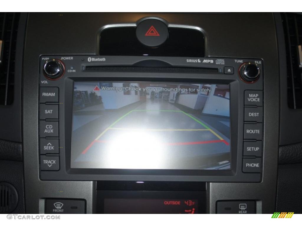 2011 Kia Forte SX Controls Photo #40011018