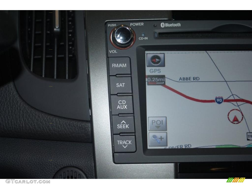 2011 Kia Forte SX Controls Photo #40011034