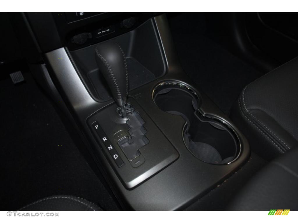 2011 Sorento EX V6 AWD - Ebony Black / Black photo #46
