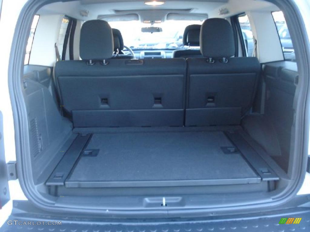 2011 Dodge Nitro Heat Trunk Photo #40013018
