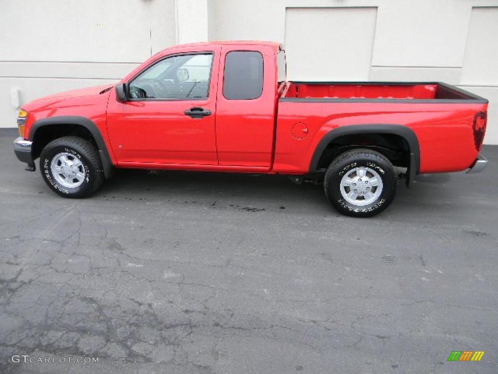 2007 Colorado LT Extended Cab 4x4 - Victory Red / Very Dark Pewter photo #6