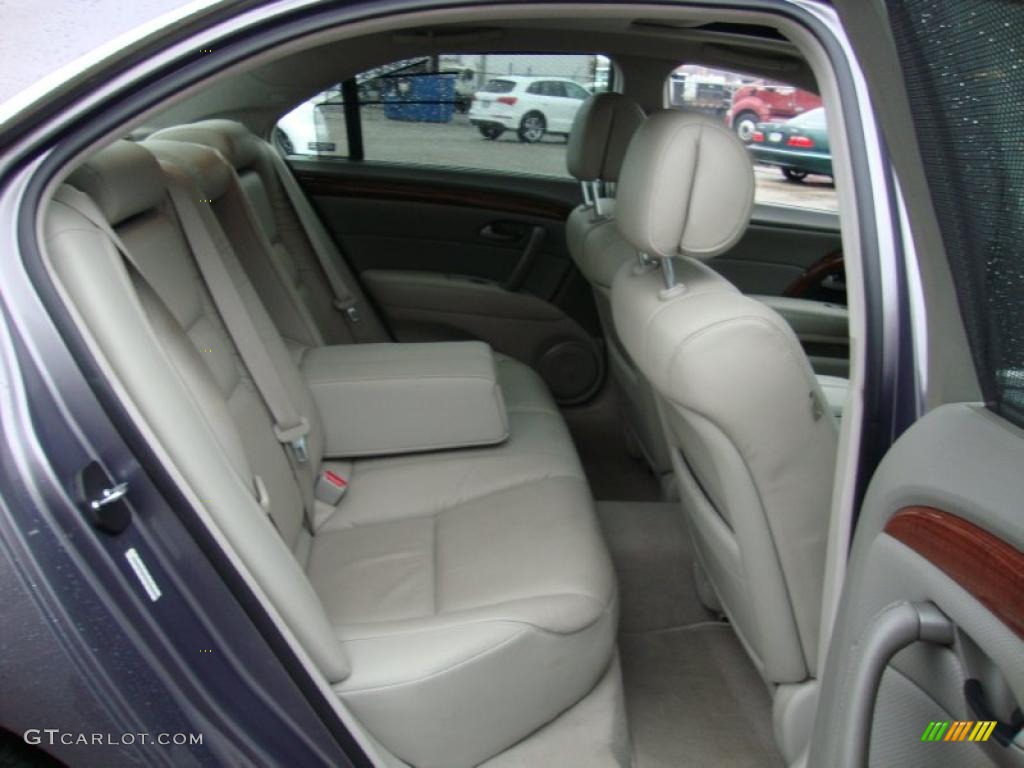 2005 RL 3.5 AWD Sedan - Lakeshore Silver Metallic / Ebony photo #27