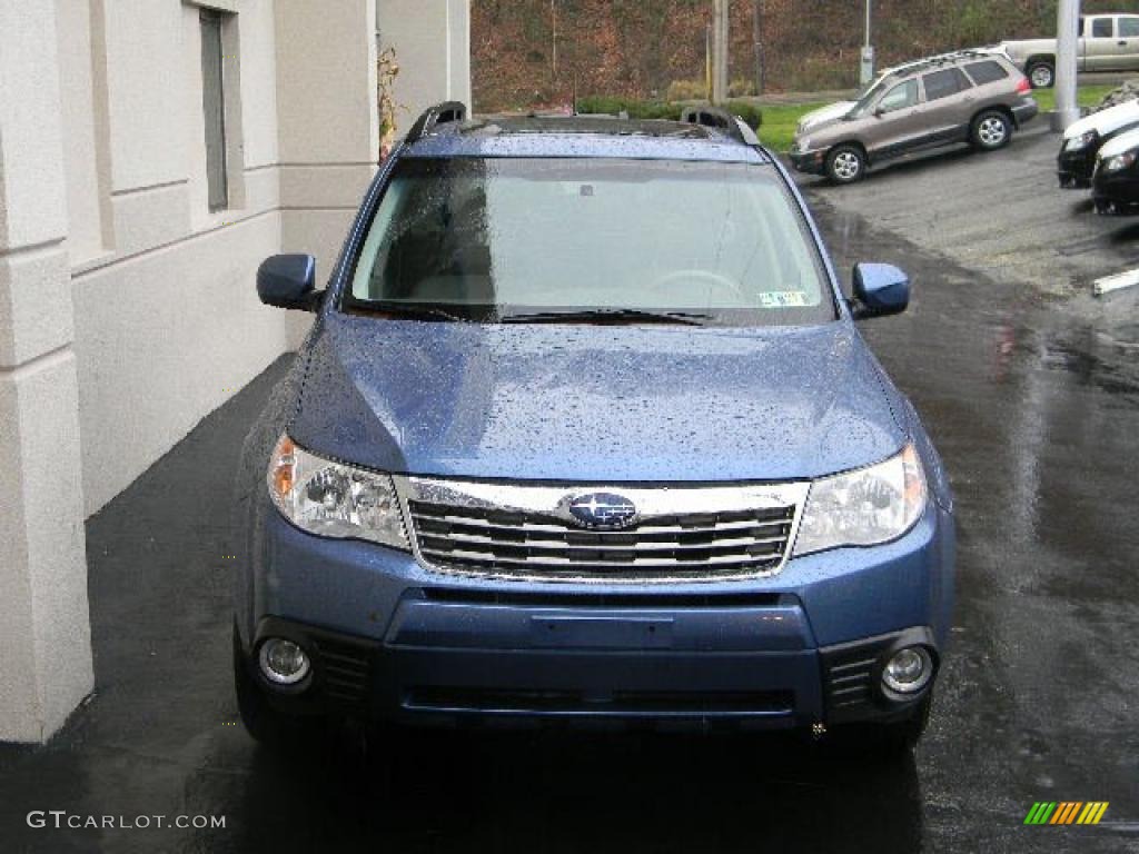 2009 Forester 2.5 X Limited - Newport Blue Pearl / Platinum photo #8