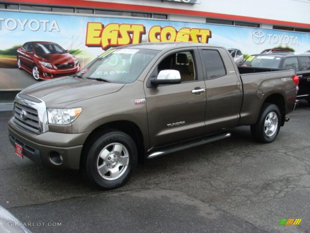 2007 Tundra Limited Double Cab 4x4 - Pyrite Mica / Beige photo #3