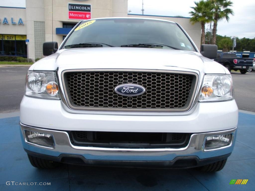 2005 F150 Lariat SuperCab - Oxford White / Tan photo #8