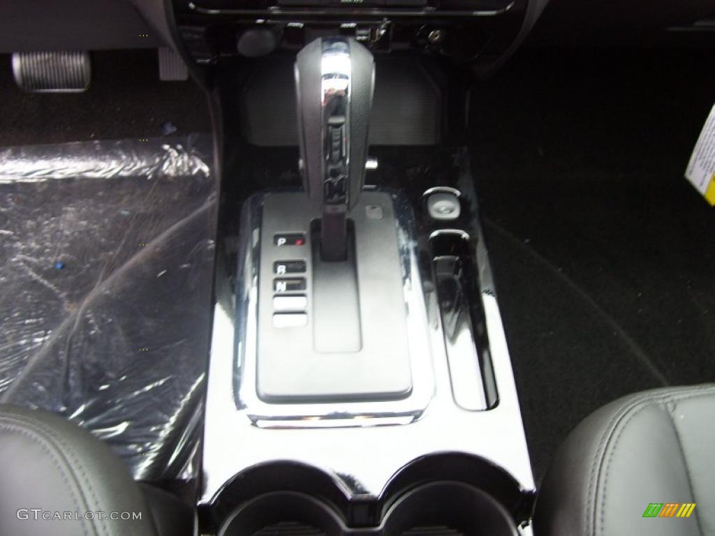 2011 Ford Escape Limited V6 6 Speed Automatic Transmission Photo #40022102