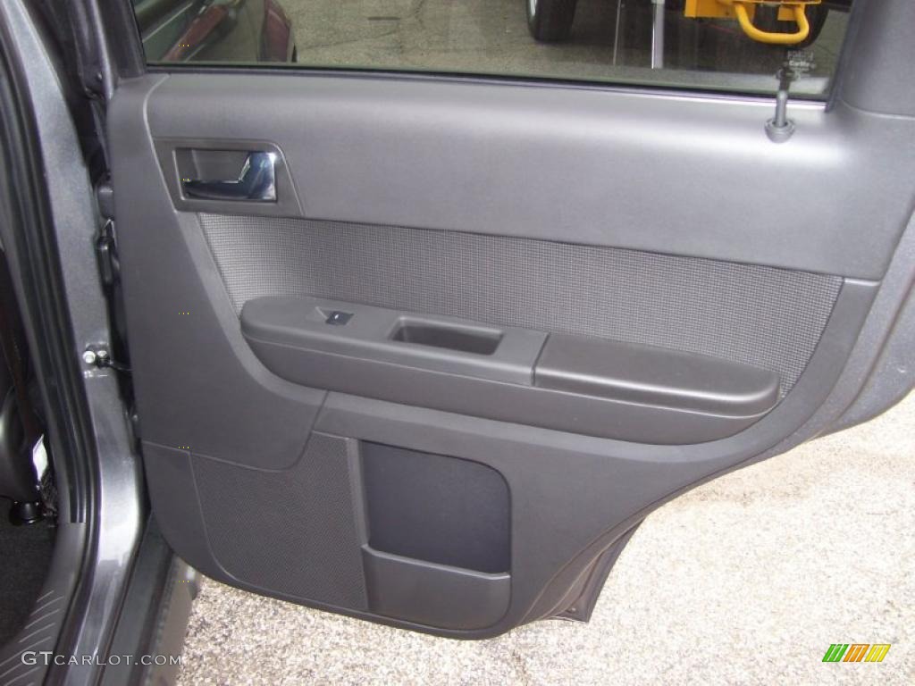 2011 Ford Escape Limited V6 Door Panel Photos