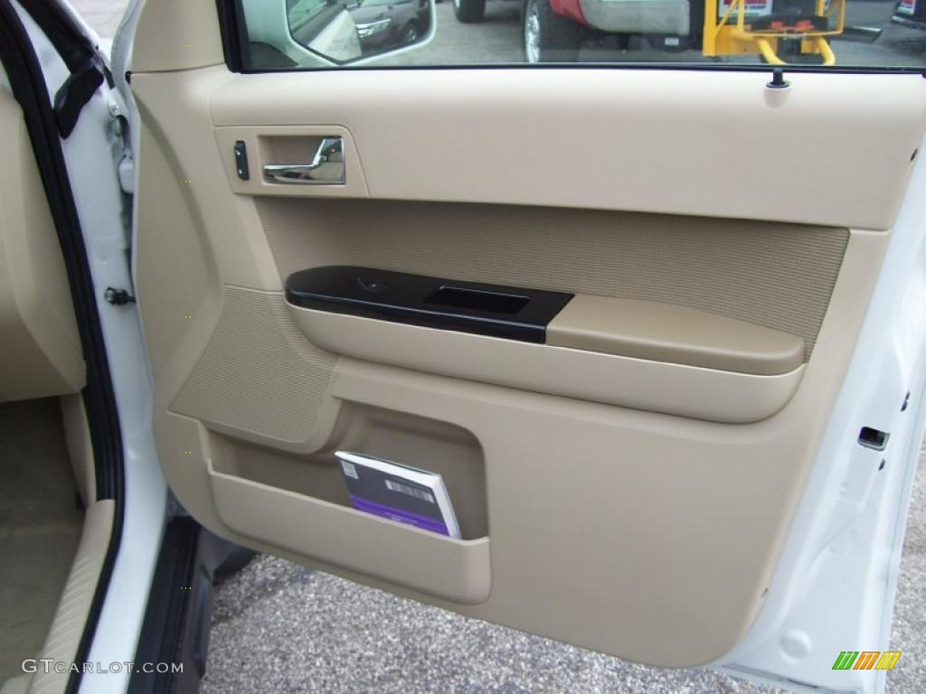 2011 Ford Escape Limited V6 4WD Camel Door Panel Photo #40023334