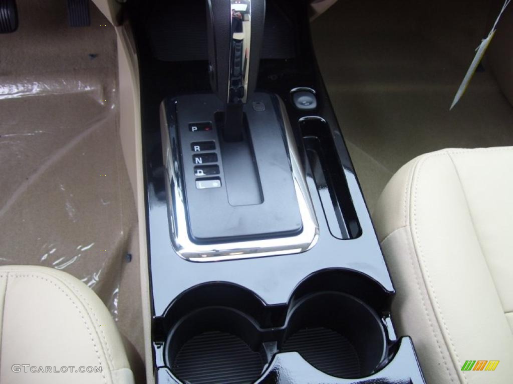 2011 Ford Escape Limited V6 4WD 6 Speed Automatic Transmission Photo #40023502