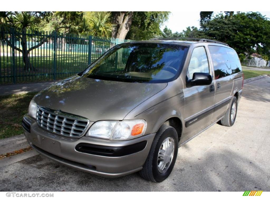 Sandrift Metallic Chevrolet Venture