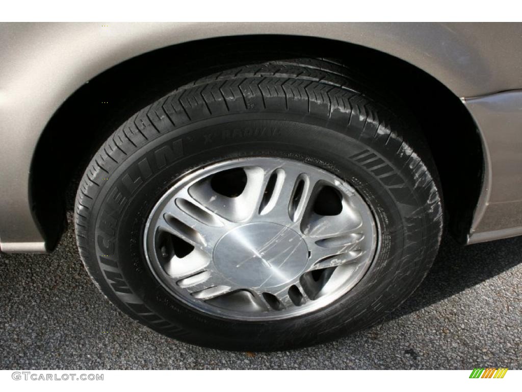 2000 Chevrolet Venture LT Wheel Photo #40024174
