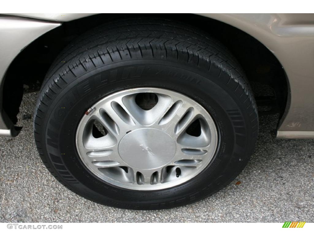 2000 Chevrolet Venture LT Wheel Photo #40024210