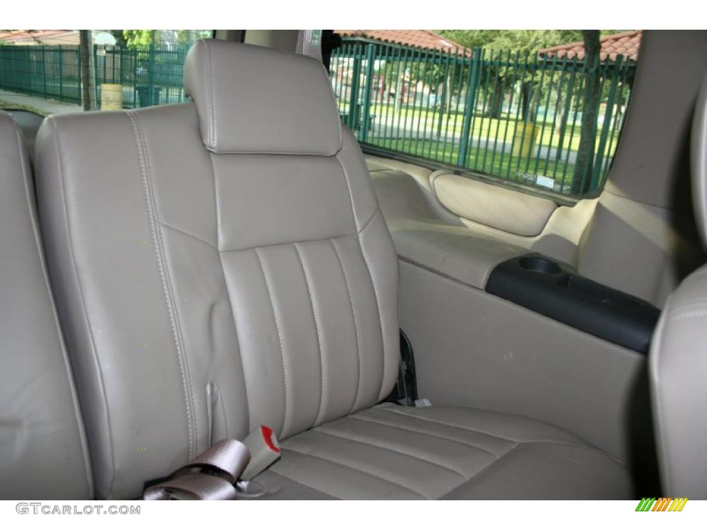 Neutral Interior 2000 Chevrolet Venture LT Photo #40024582