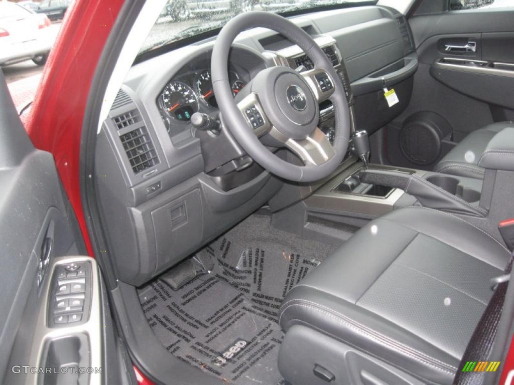 Dark Slate Gray Interior 2011 Jeep Liberty Limited 4x4 Photo #40025222