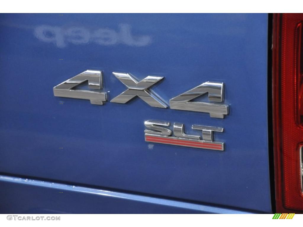 2005 Ram 1500 SLT Quad Cab 4x4 - Atlantic Blue Pearl / Dark Slate Gray photo #9