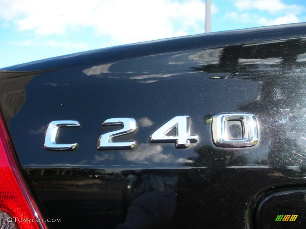 2001 Mercedes-Benz C 240 Sedan Marks and Logos Photo #40028966