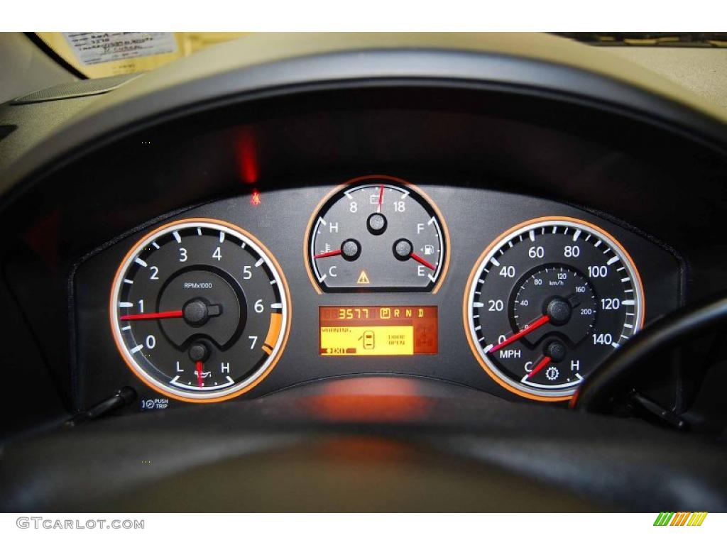 2009 Nissan Titan SE Crew Cab 4x4 Gauges Photos