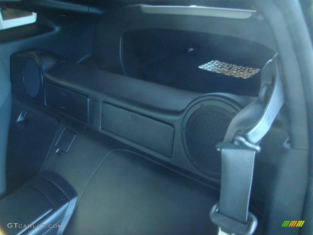 2006 350Z Coupe - Silver Alloy Metallic / Carbon Black photo #13