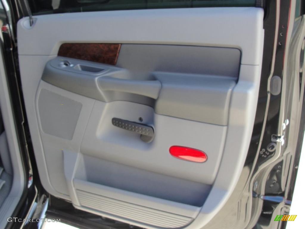 2009 Dodge Ram 2500 Laramie Mega Cab 4x4 Medium Slate Gray Door Panel Photo #40038034