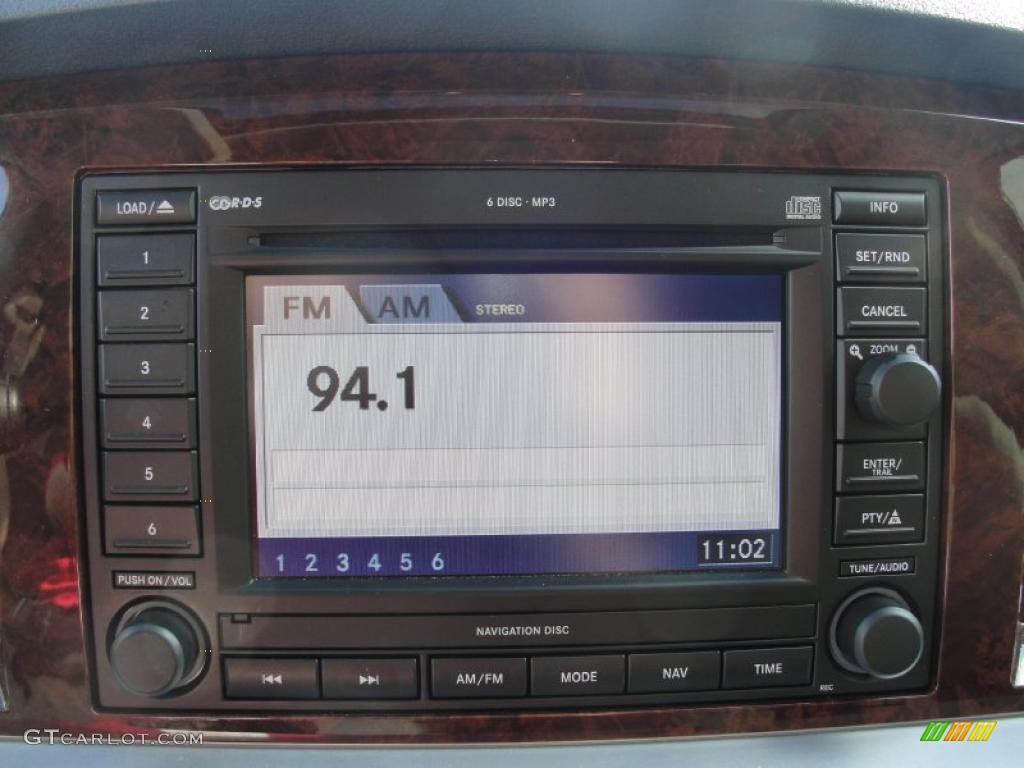 2009 Dodge Ram 2500 Laramie Mega Cab 4x4 Controls Photo #40038174