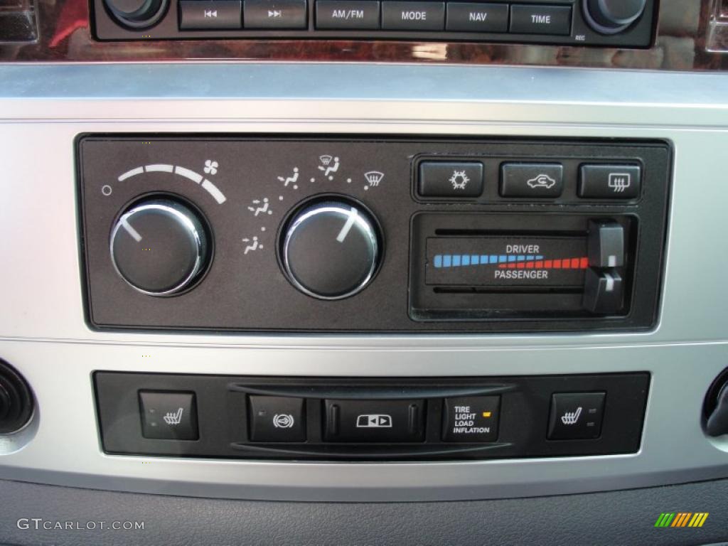 2009 Dodge Ram 2500 Laramie Mega Cab 4x4 Controls Photo #40038198