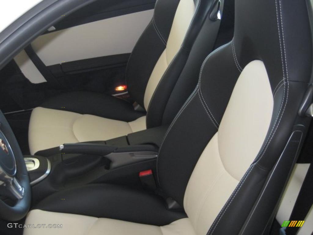 Black/Cream Interior 2011 Porsche 911 Turbo S Coupe Photo #40038510