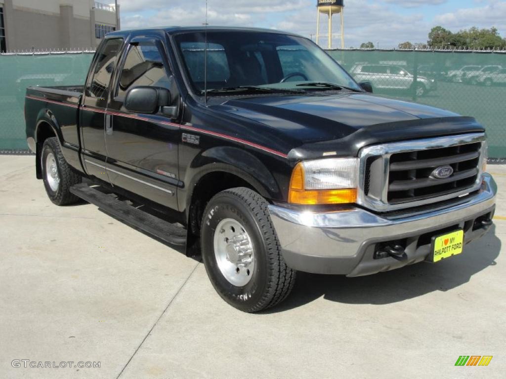 2000 F250 Super Duty XLT Extended Cab - Black / Medium Graphite photo #1