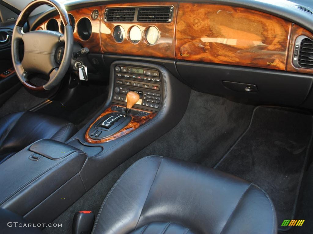 2001 Jaguar XK XK8 Convertible Charcoal Dashboard Photo #40039214