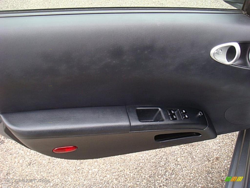 2005 Nissan 350Z Coupe Carbon Door Panel Photo #40041262