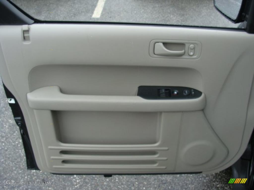 2010 Honda Element EX 4WD Gray Door Panel Photo #40041930