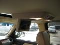 Summit White - Suburban 1500 LT Photo No. 14