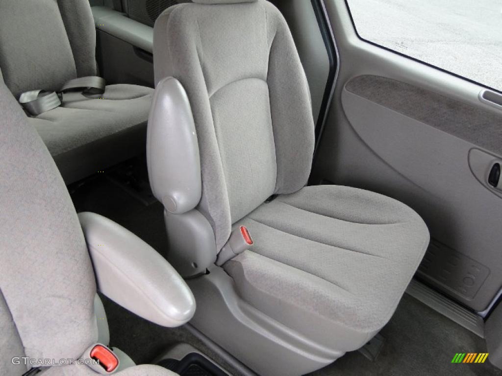 Sandstone Interior 2001 Dodge Grand Caravan EX Photo #40044302
