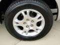 2001 Dodge Grand Caravan EX Wheel and Tire Photo
