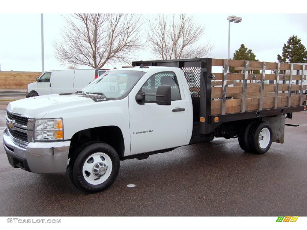 Summit White 2008 Chevrolet Silverado 3500HD Regular Cab Chassis Stake Truck Exterior Photo #40045110