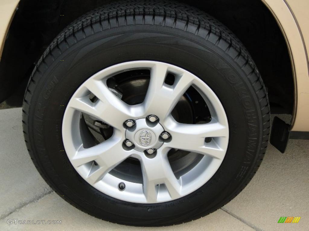 2010 Toyota RAV4 I4 4WD Wheel Photo #40047366