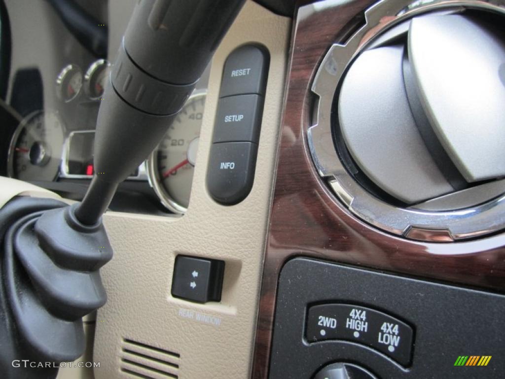 2008 Ford F350 Super Duty Lariat SuperCab 4x4 Controls Photo #40048526