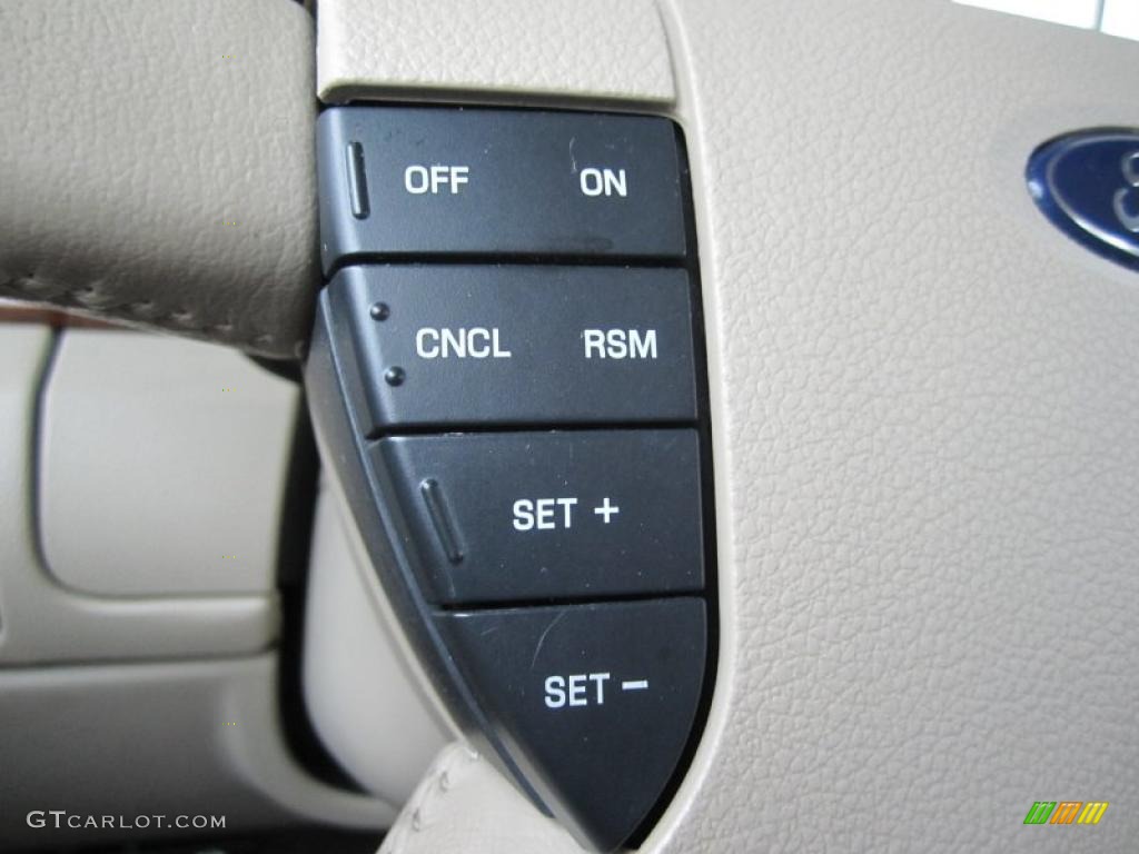 2006 Ford Five Hundred SEL AWD Controls Photo #40049014