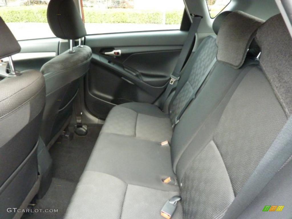 Ebony Interior 2010 Pontiac Vibe 1.8L Photo #40049534