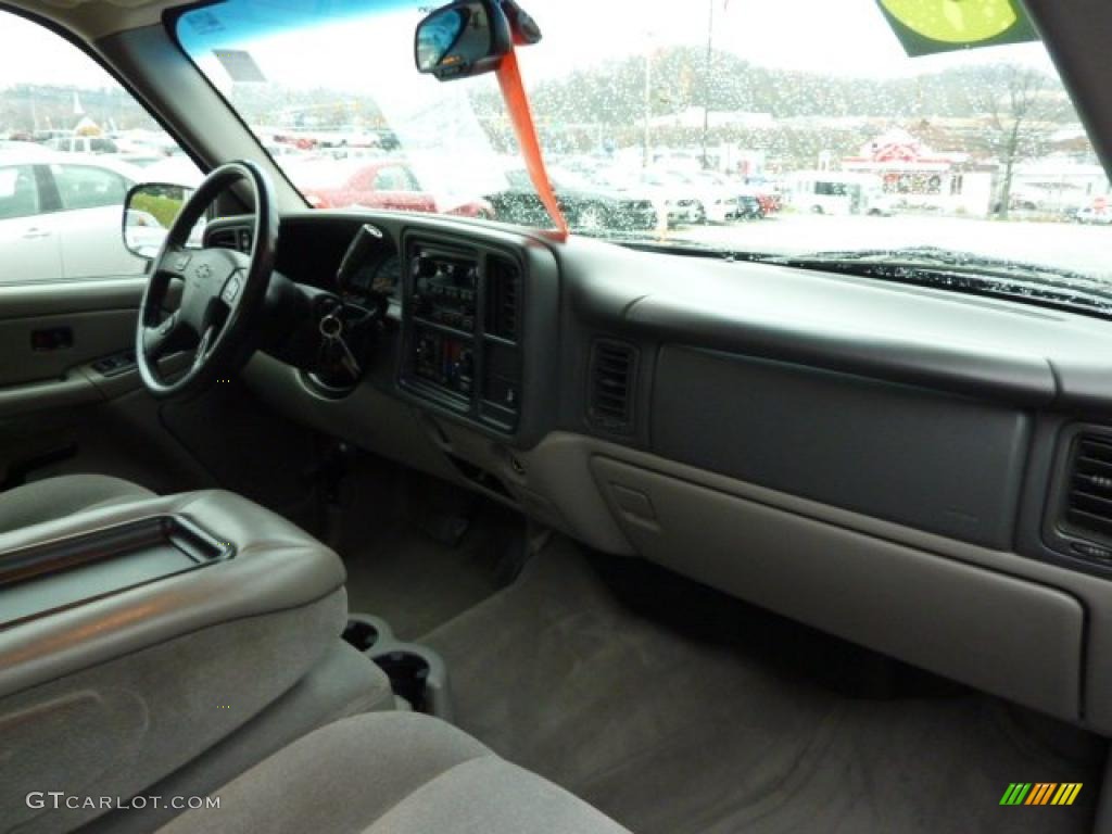 2005 Avalanche LT 4x4 - Black / Gray/Dark Charcoal photo #17