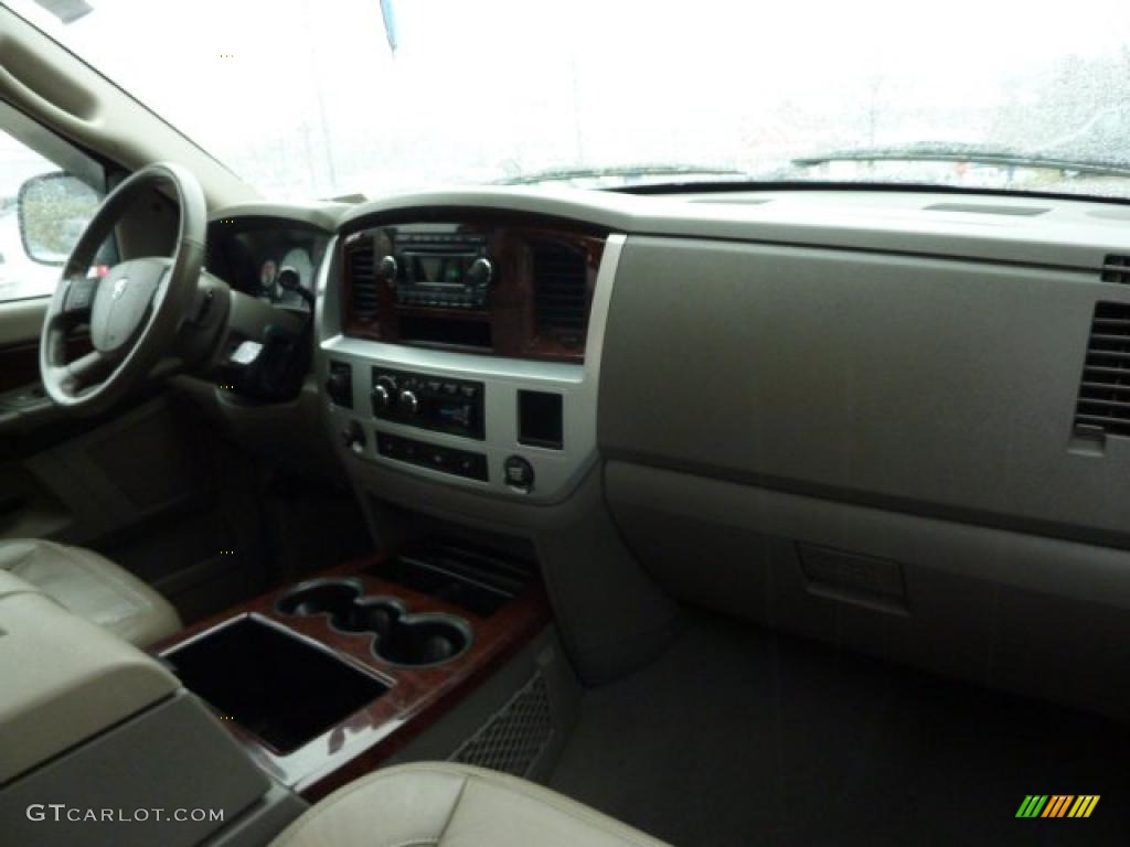 2008 Ram 1500 Laramie Quad Cab 4x4 - Brilliant Black Crystal Pearl / Khaki photo #17