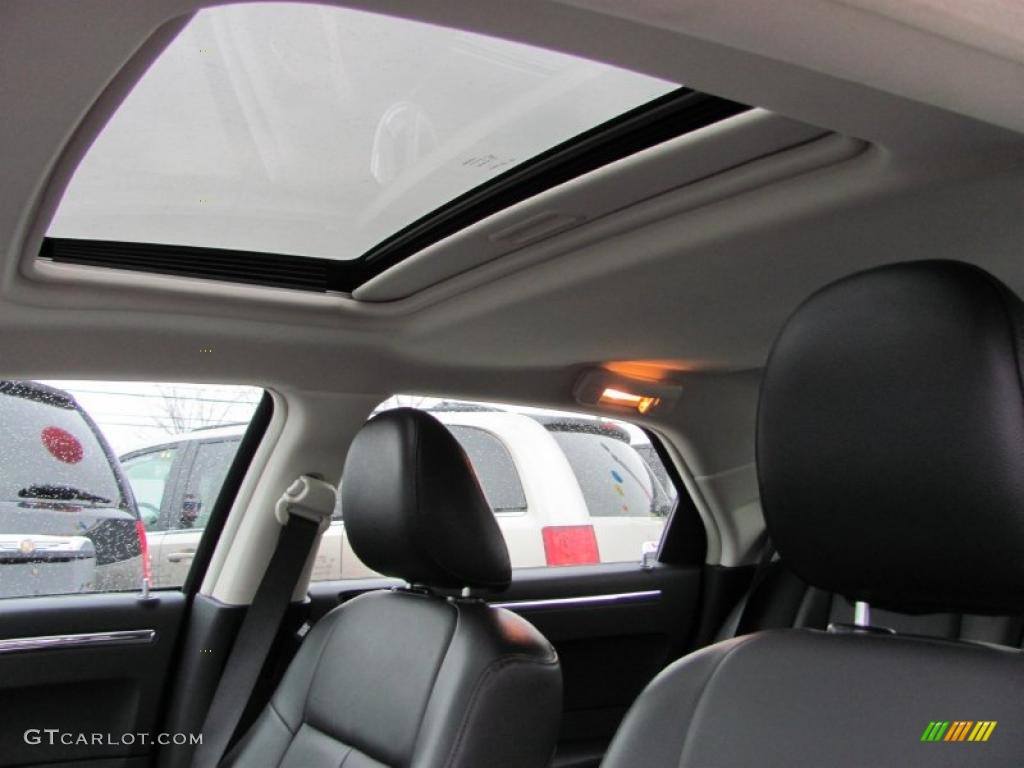 2008 Chrysler 300 Limited AWD Sunroof Photo #40053884