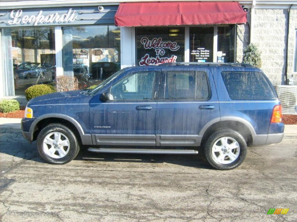 2004 Explorer XLT 4x4 - Dark Blue Pearl Metallic / Graphite photo #2