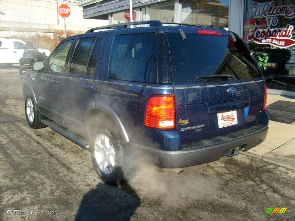 2004 Explorer XLT 4x4 - Dark Blue Pearl Metallic / Graphite photo #3