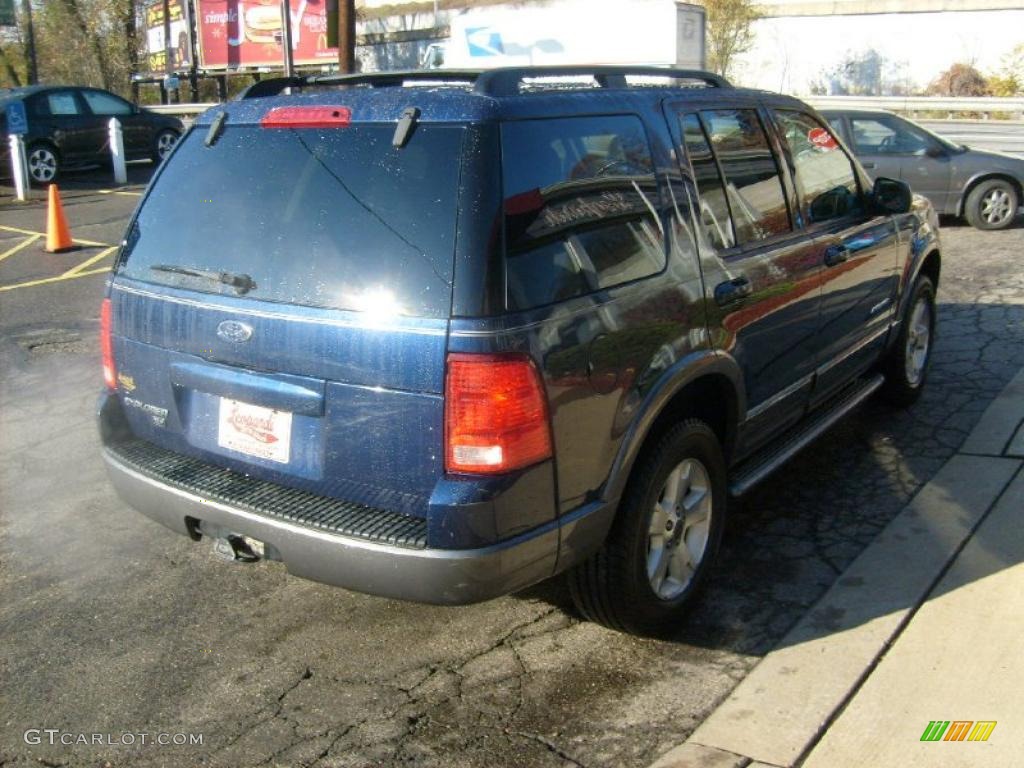 2004 Explorer XLT 4x4 - Dark Blue Pearl Metallic / Graphite photo #5