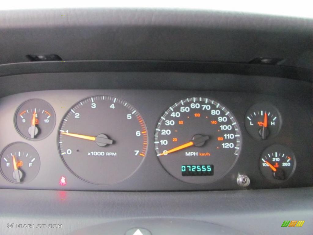 2003 Grand Cherokee Laredo 4x4 - Stone White / Taupe photo #6